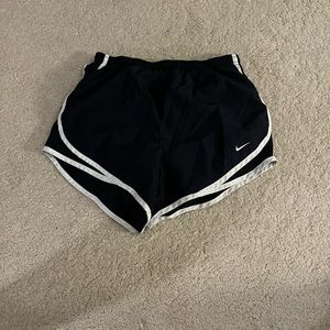 black nike shorts